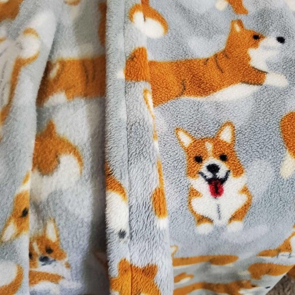 Corgi Fleece Throw Blanket 54"x60" - Picture 2 of 10